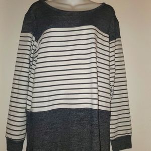 Womens long sleeve size XL
